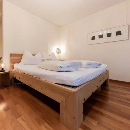 Schwalbennest Apartman *